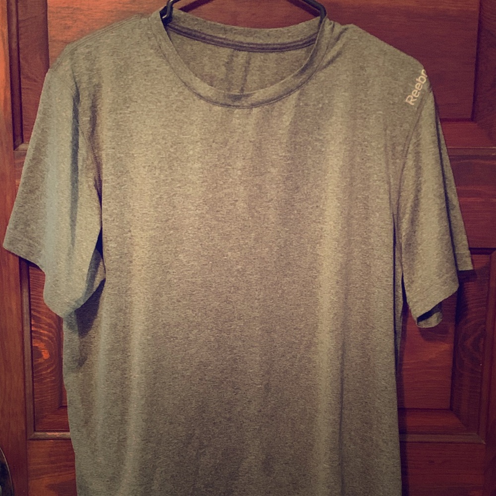 Men’s Reebok size medium T-shirt